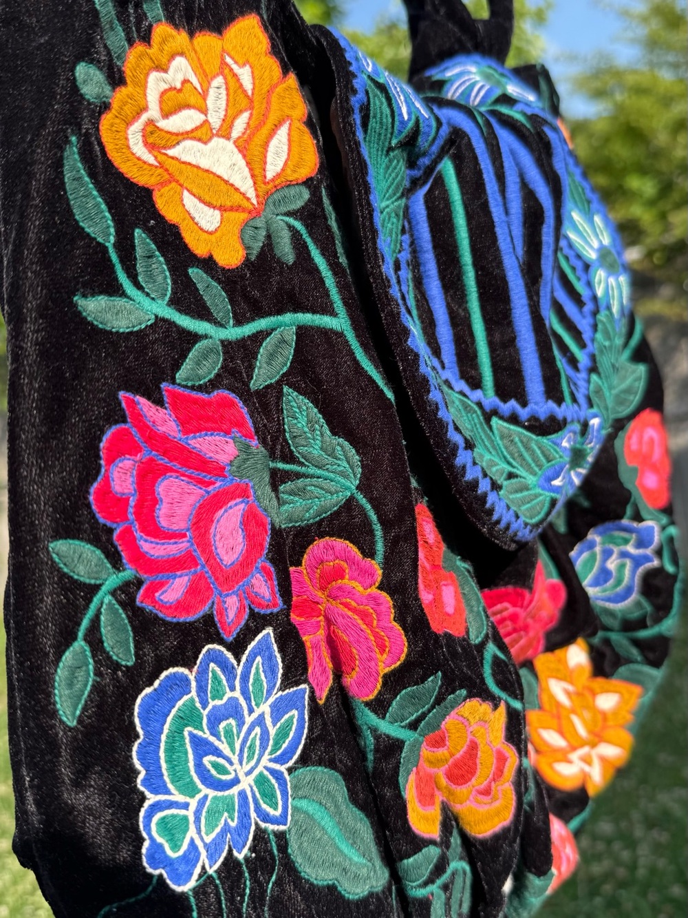 Zara Embroidered Floral Velvet Tote Bag - Black & Multicolor - Picture 4 of 7